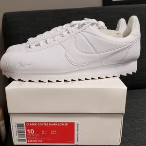 Nike Cortez White